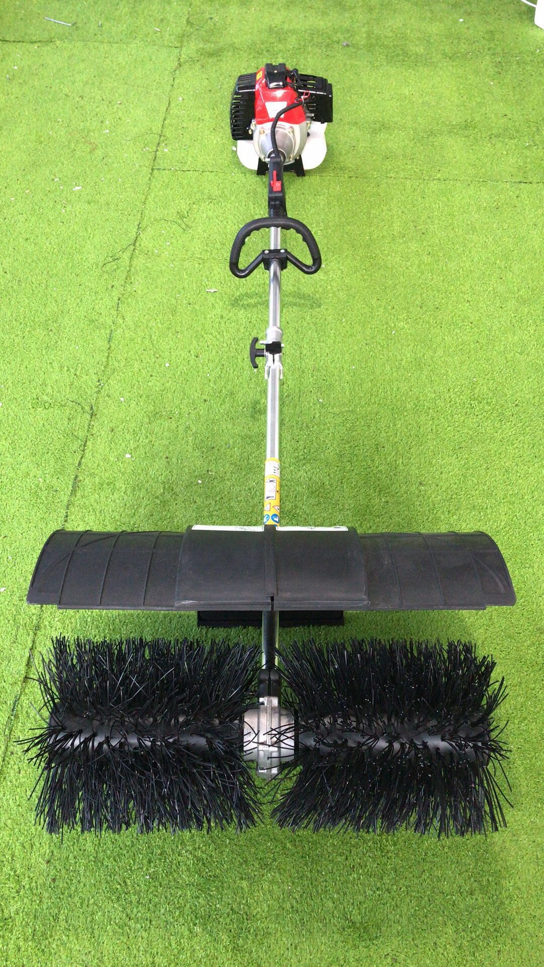 Gaso line Powered Sweeper 52CC - đánh giá và giá Outdoor Power Broom